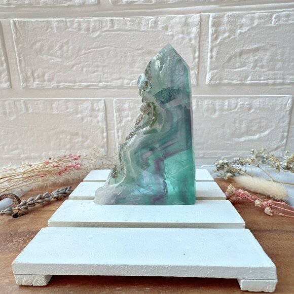 Beautiful Fluorite Tower Obelisk - Picture 2 of 6
